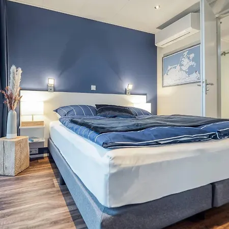 Hausboot Grosse Freiheit *